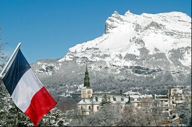 El Pirineo lidera en Francia el crecimiento de la temporada de esquí 24-25