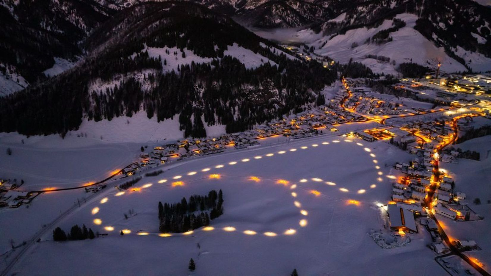 Pista esqui de fondo iluminada
